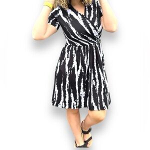 NWT - LuLaRoe Chantale Cross Front Dress